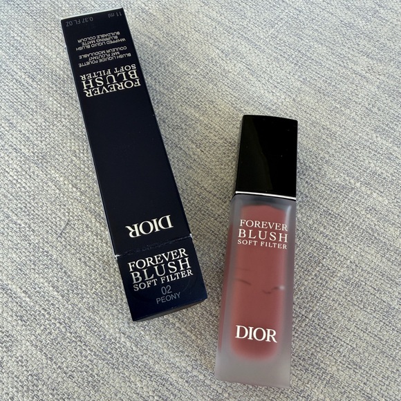 Dior Forever Blush Soft Filter02 Peony, rouge lipstick, mascara - Picture 6 of 11